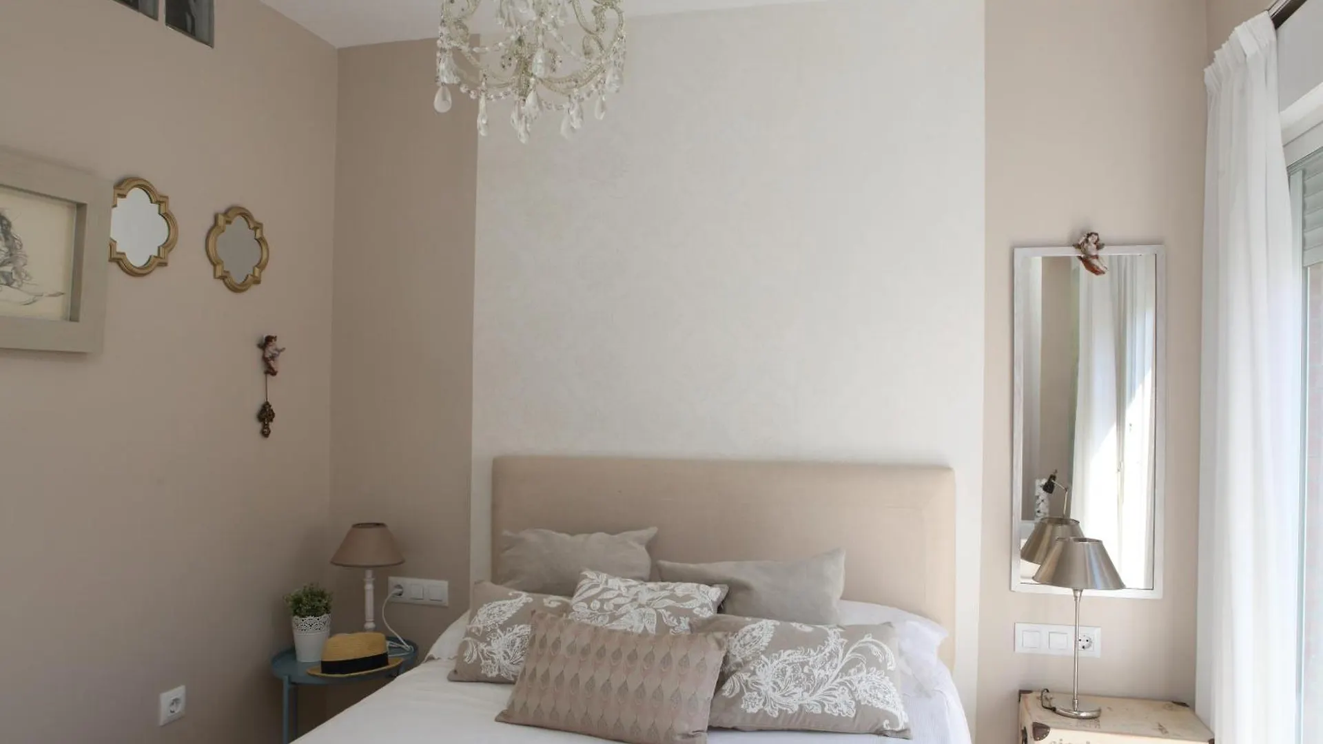 Apartamento Selecta La Casa Del Artista Sevilla 0*,  España